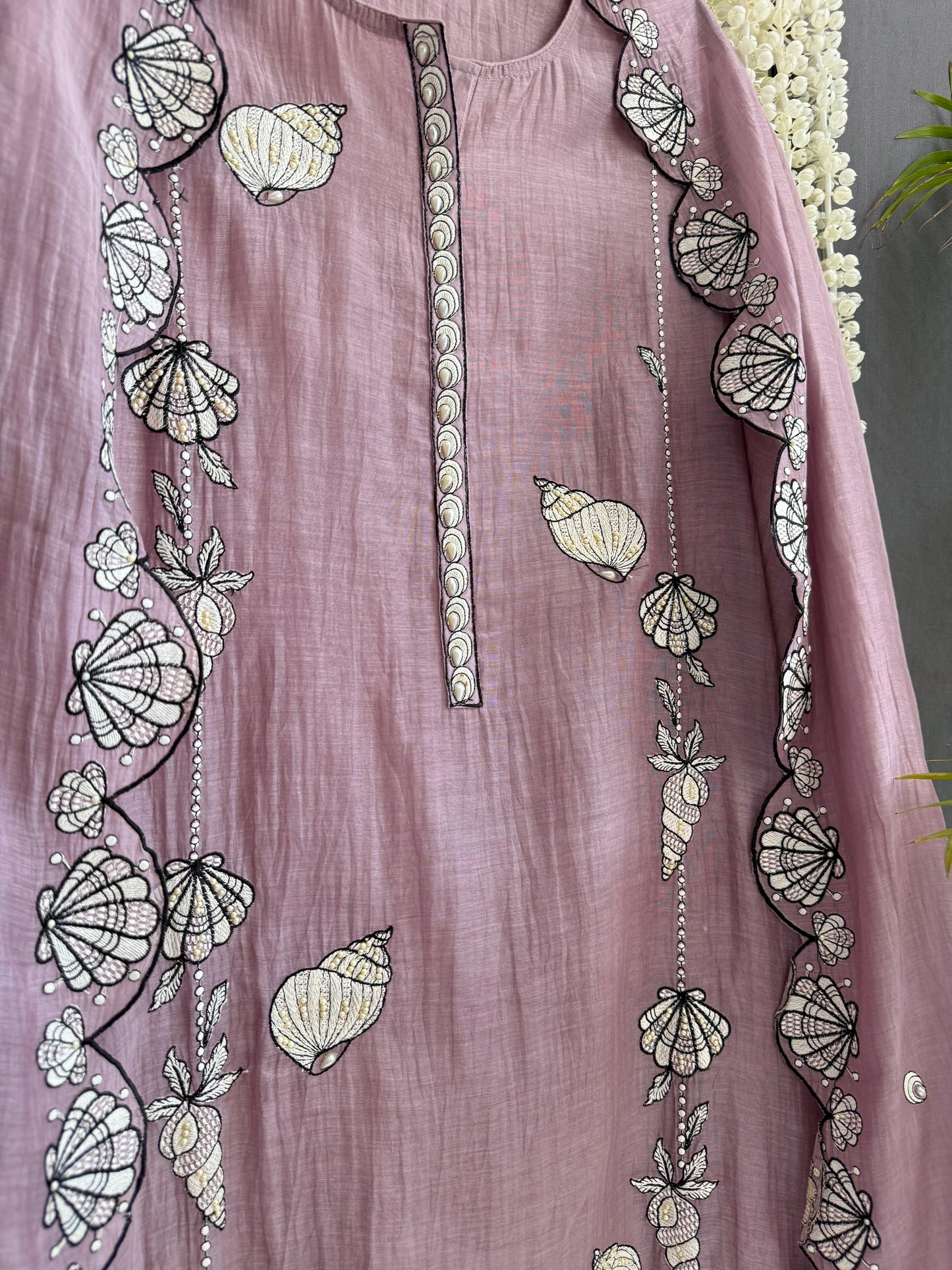 Luxurious Mul chanderi aqua shells suit
