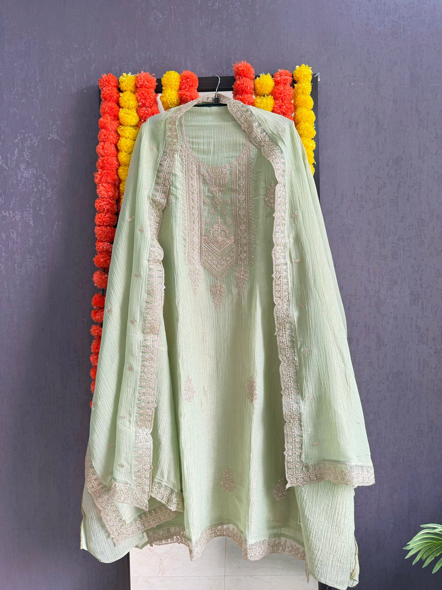 Crush tissue aari work suit