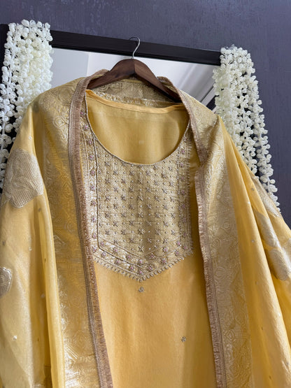 Zardozi Benarsi suit