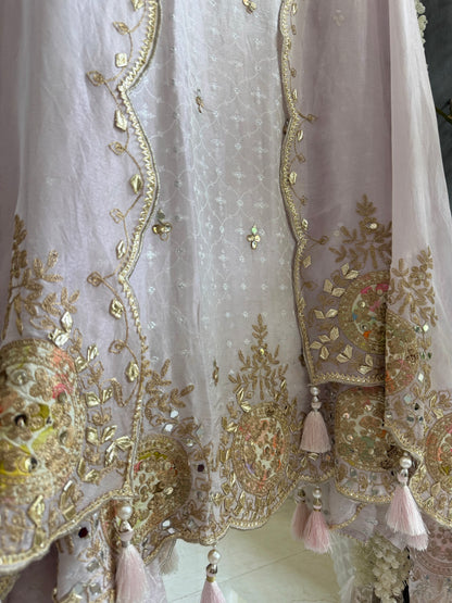 Luxurious Gotapatti Dori work Tissue silk suit