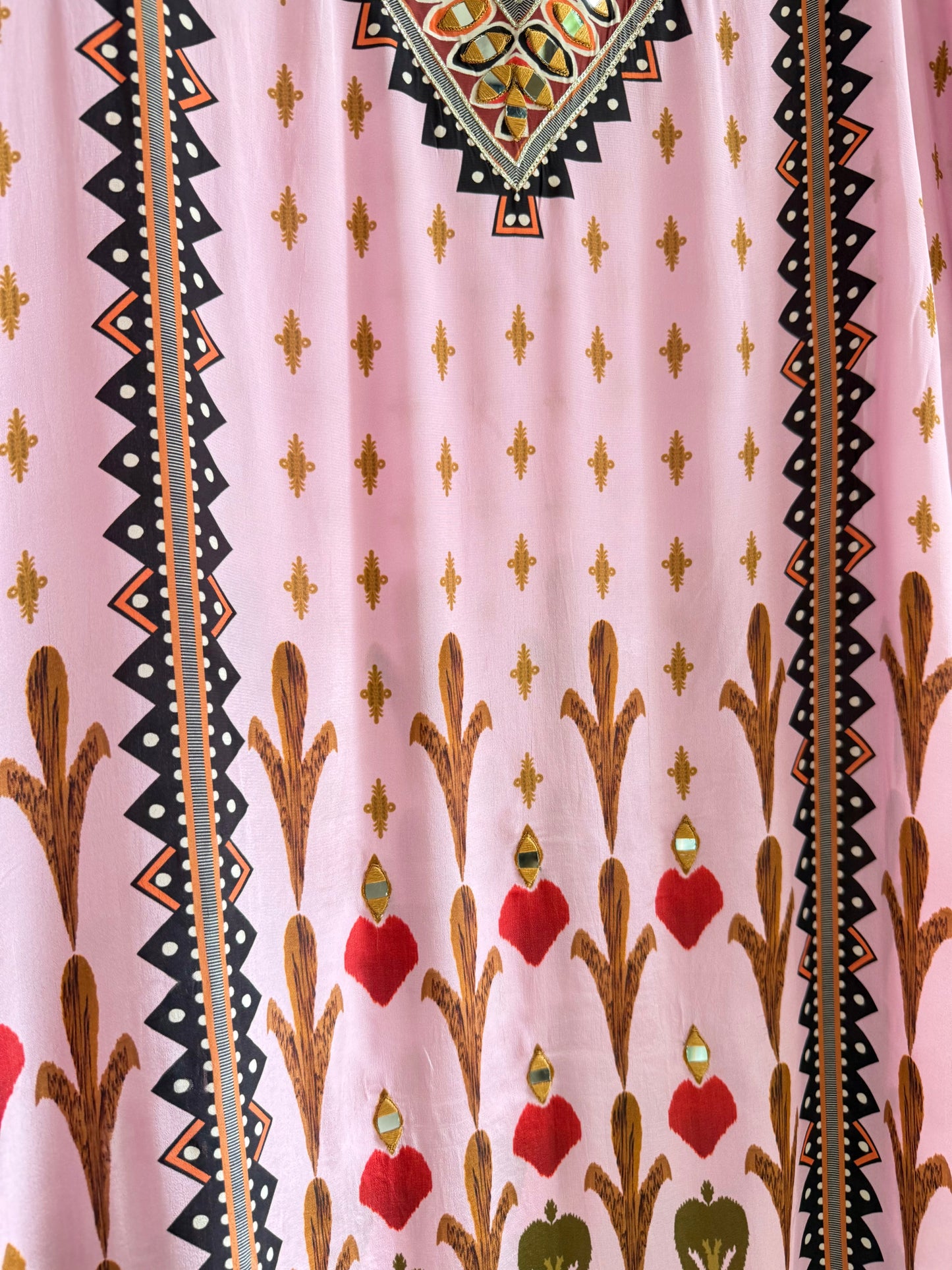 Pure crepe luxurious batik mirror suit
