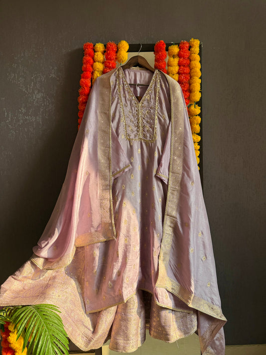 Premium Benarsi silk Lehenga set