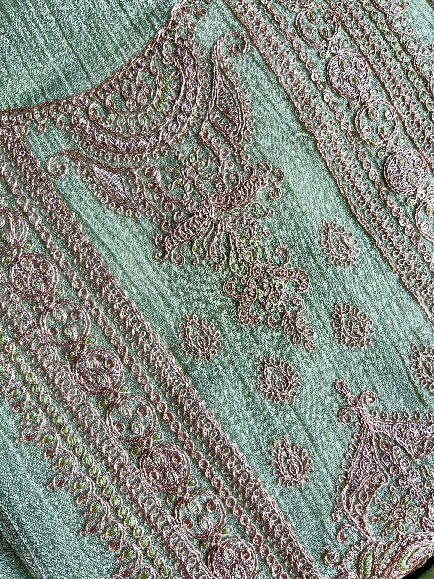 Crush tissue aari work suit