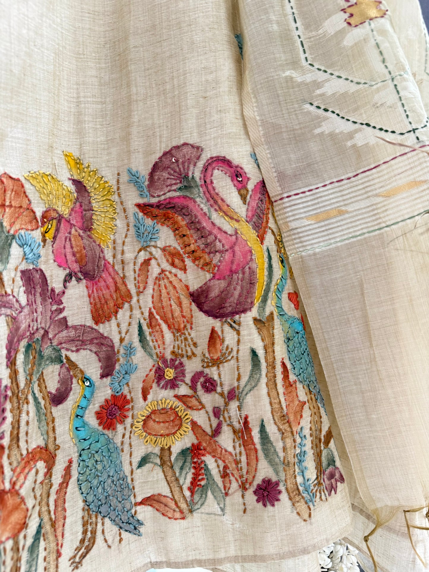 Linen handpainted frenchknot suit