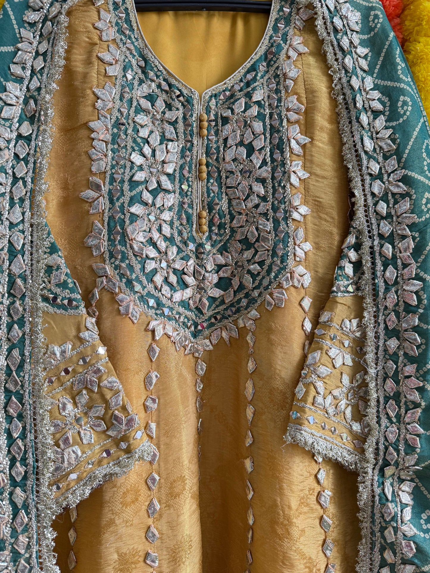 Luxurious Bandhani gotapatti anarkali set