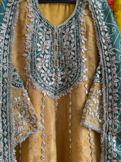 Luxurious Bandhani gotapatti anarkali set