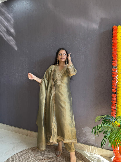 Tissue silk Handwork suit set