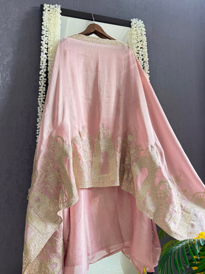 Luxurious temple pitta work suit