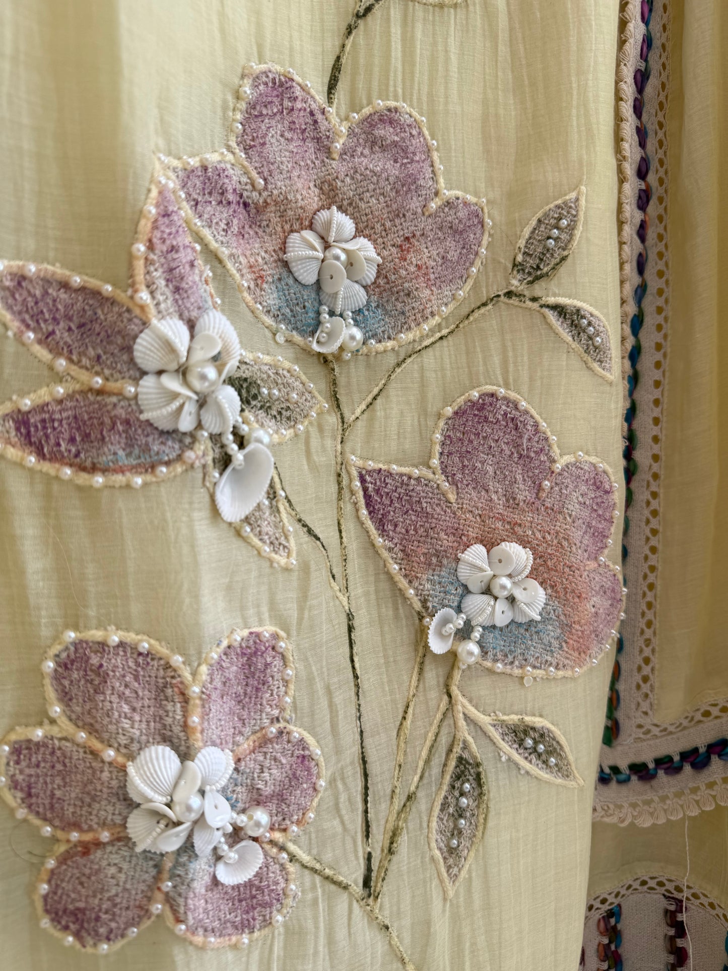 Luxurious Mul chanderi jute handpainted suit