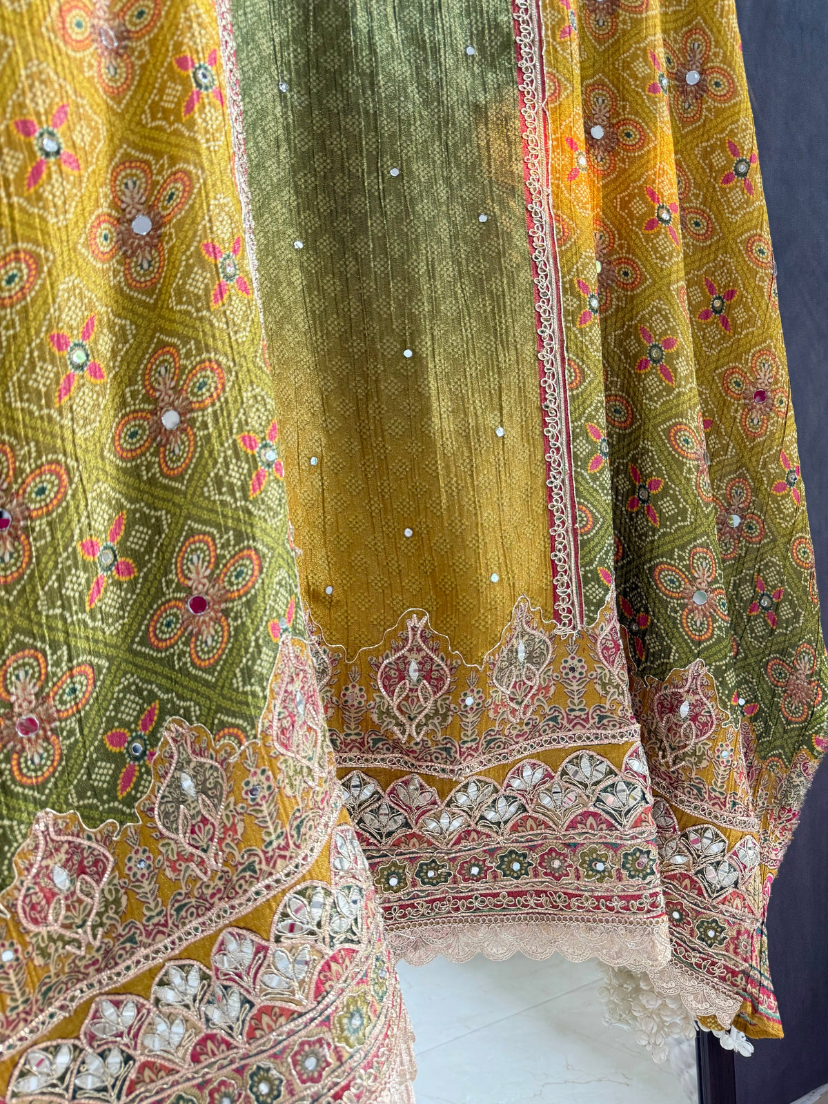 Crush tissue Bandhani ombré suit