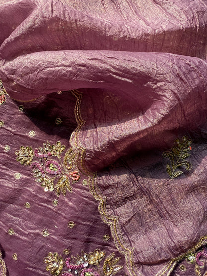Luxurious Heeramandi suit