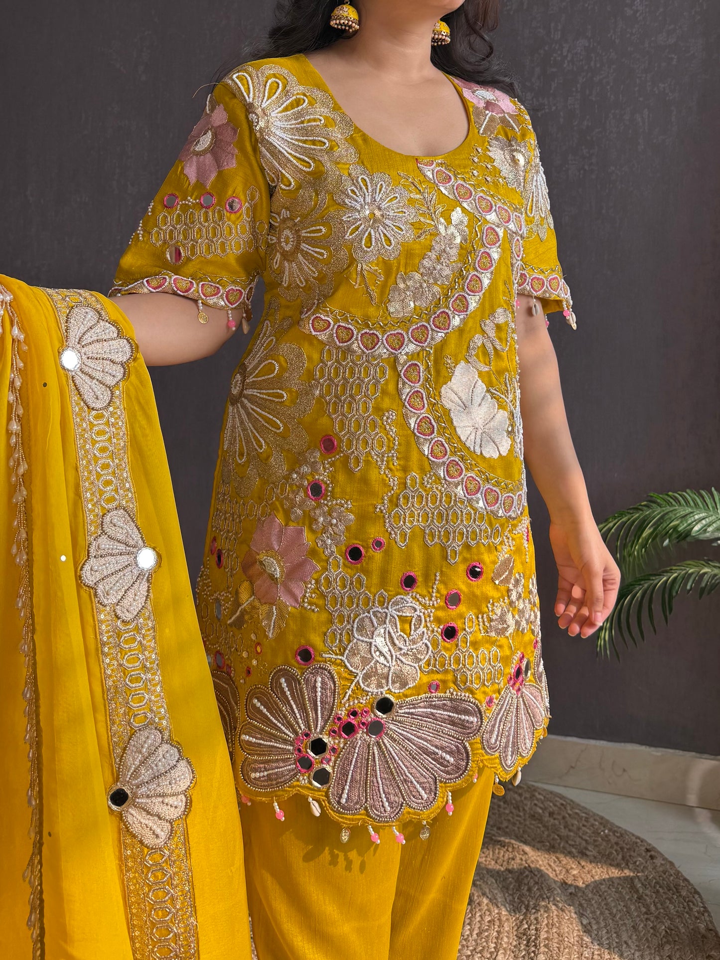 Luxurious raw silk Handwork set