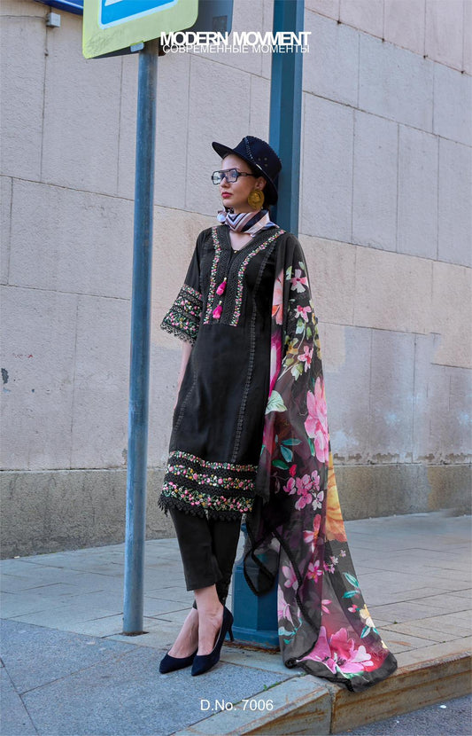 Pakistani frenchknot suit