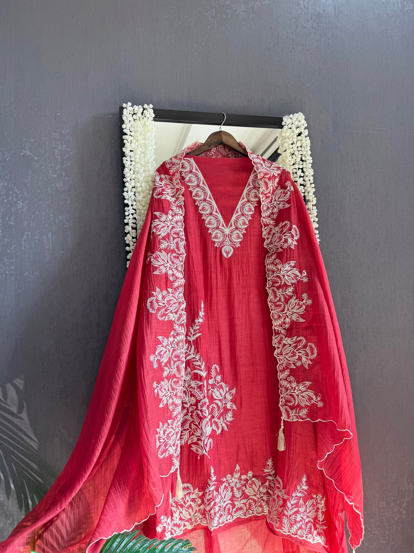 Luxurious aari work Mul chanderi suit