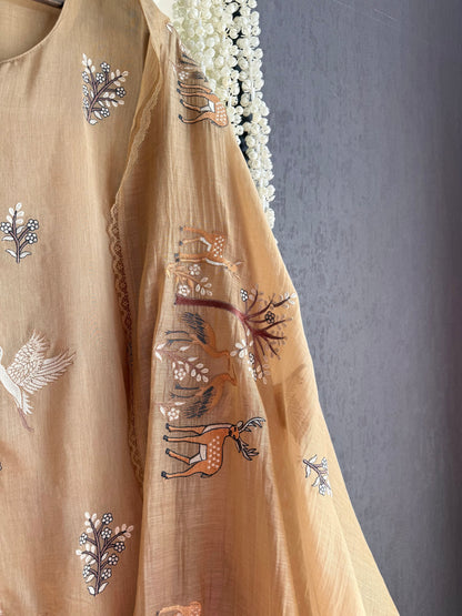 Luxurious Mul chanderi deers swans suit