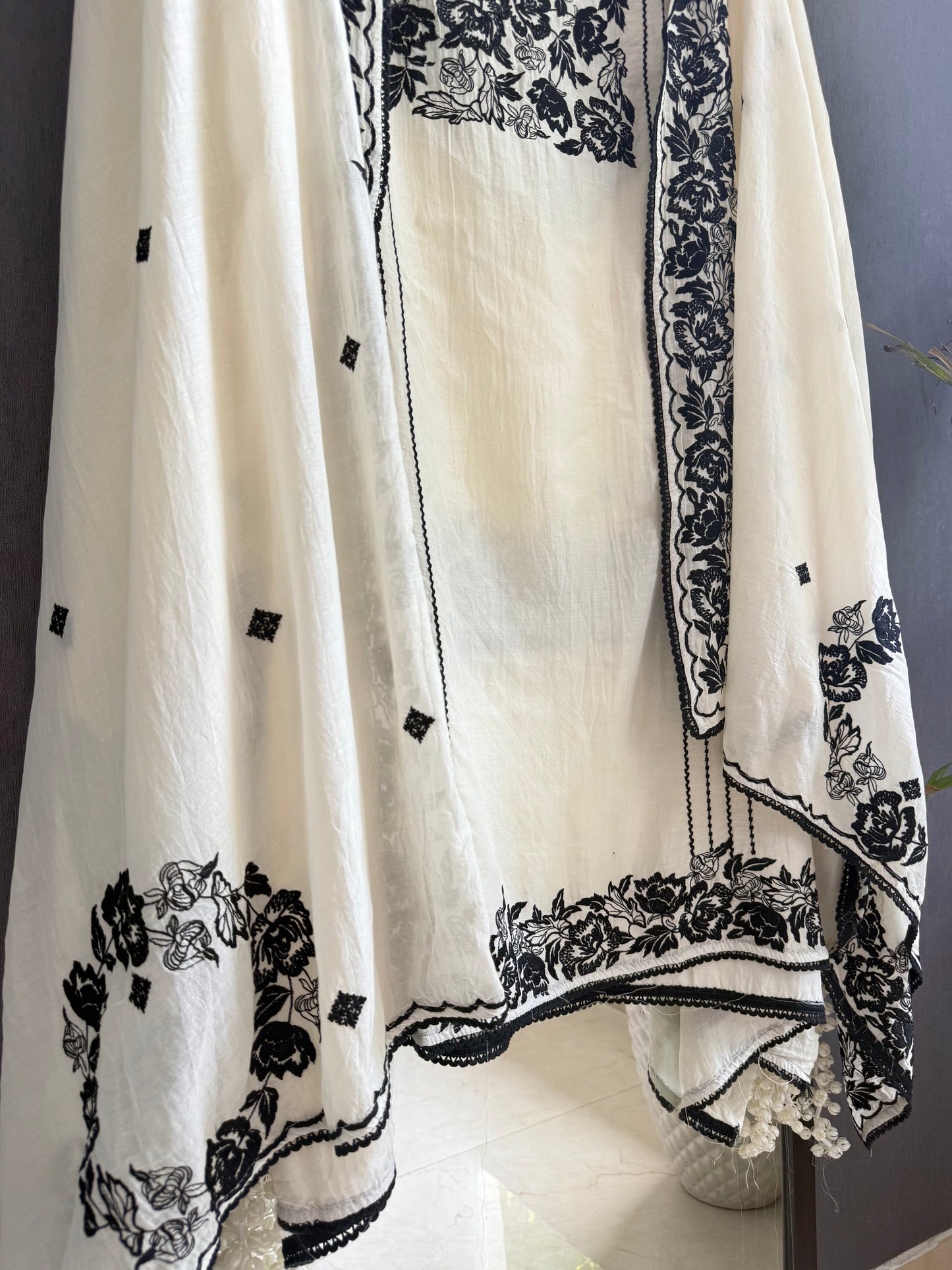 Luxurious Mul chanderi Parsi work florals suit