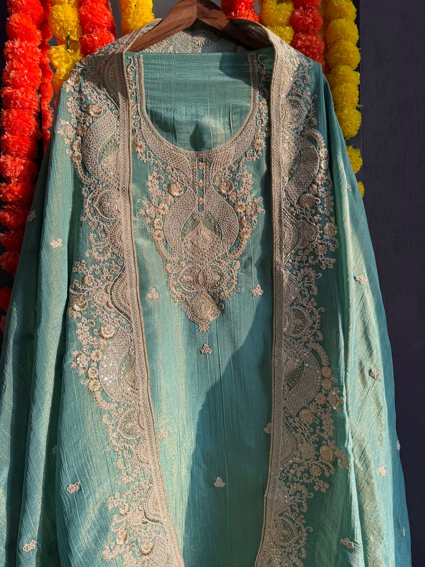 Luxurious soft Crush Tissue silk suit