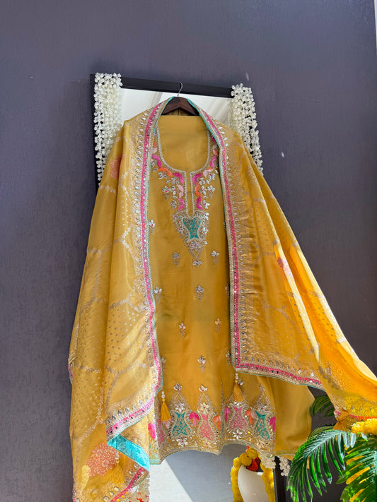 Luxurious Gotapatti Tissue silk suit