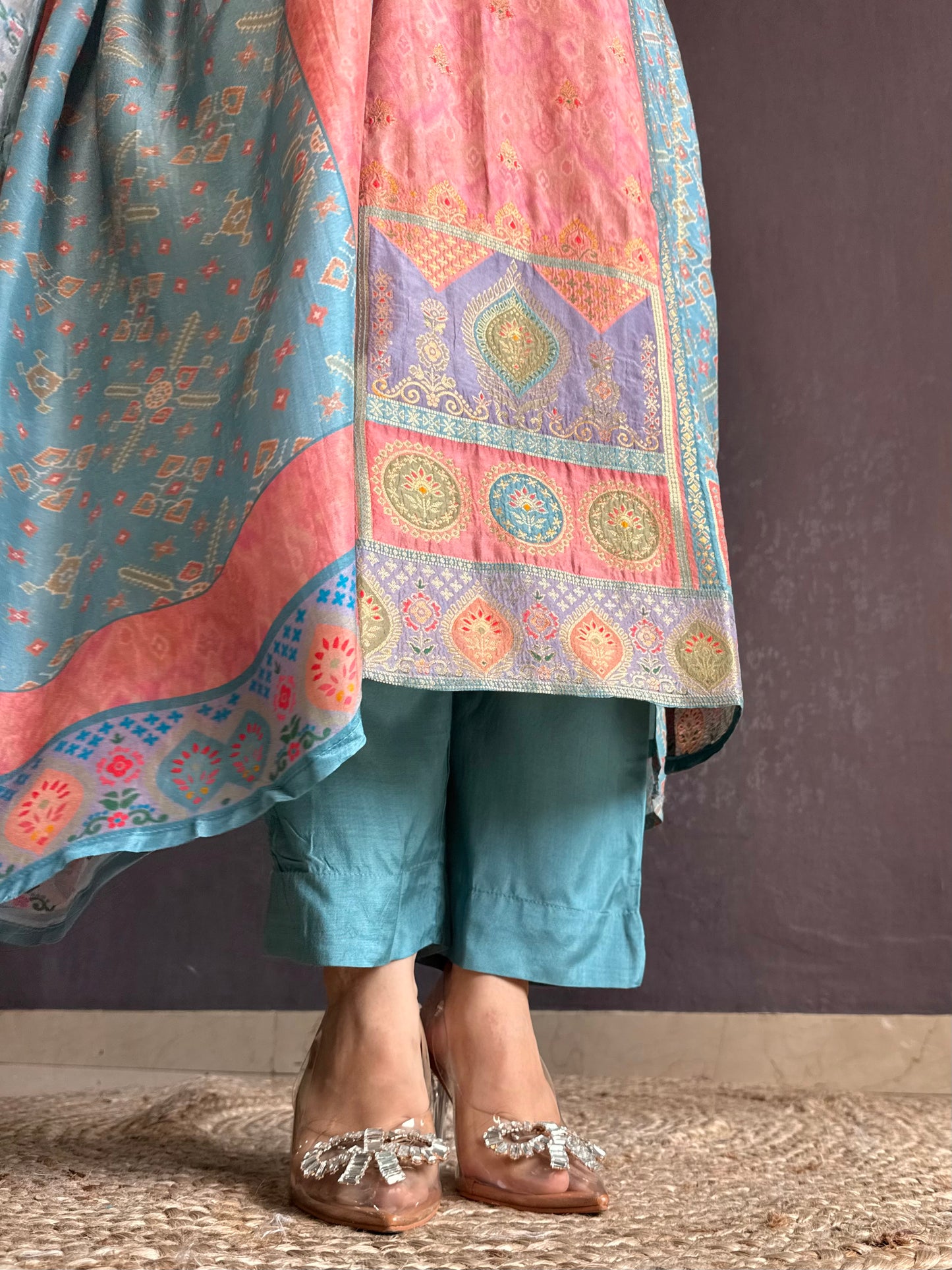 Meenakari Benarsi Handwork suit set
