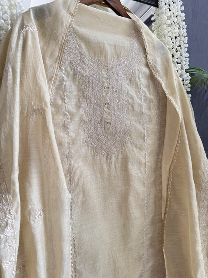 Luxurious Mul chanderi dori sitara suit