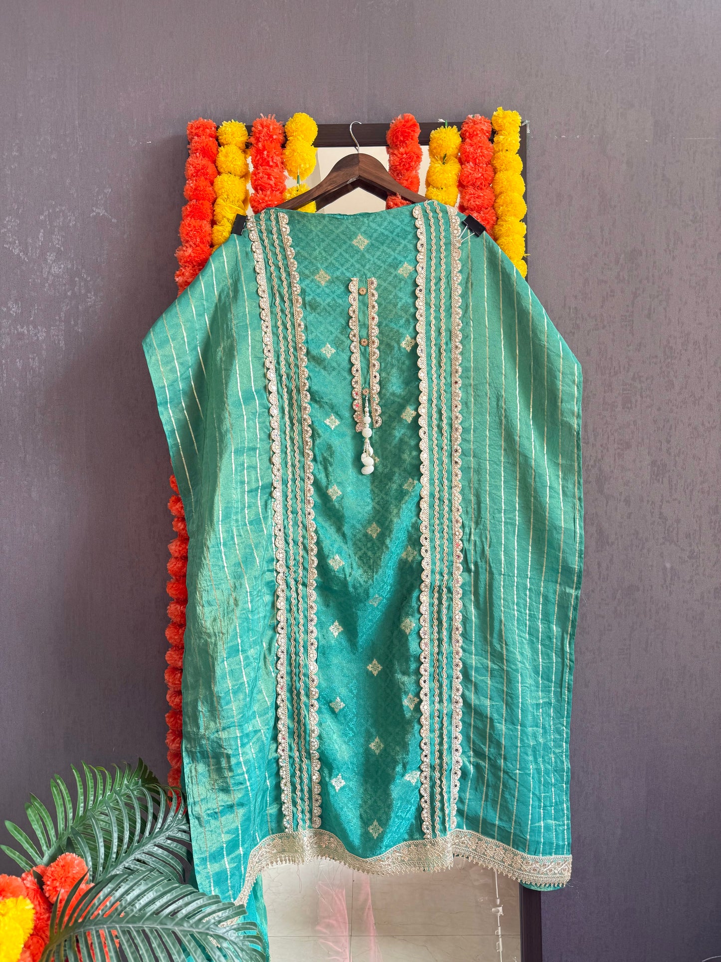Mirror Benarsi Tissue silk suit