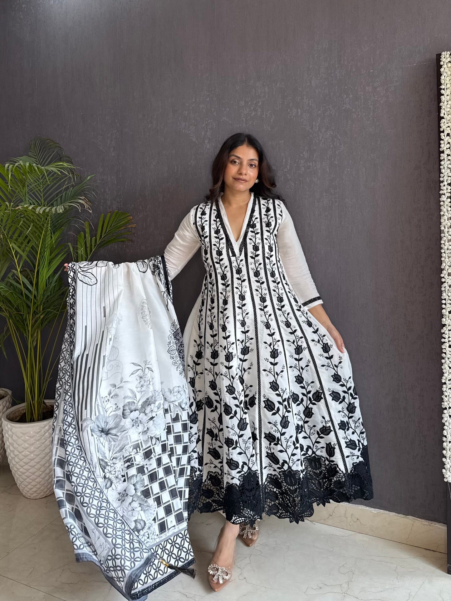 Chanderi Threadwork tulips anarkali set