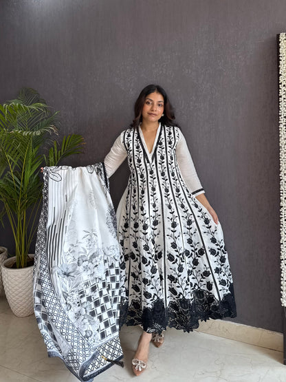 Chanderi Threadwork tulips anarkali set