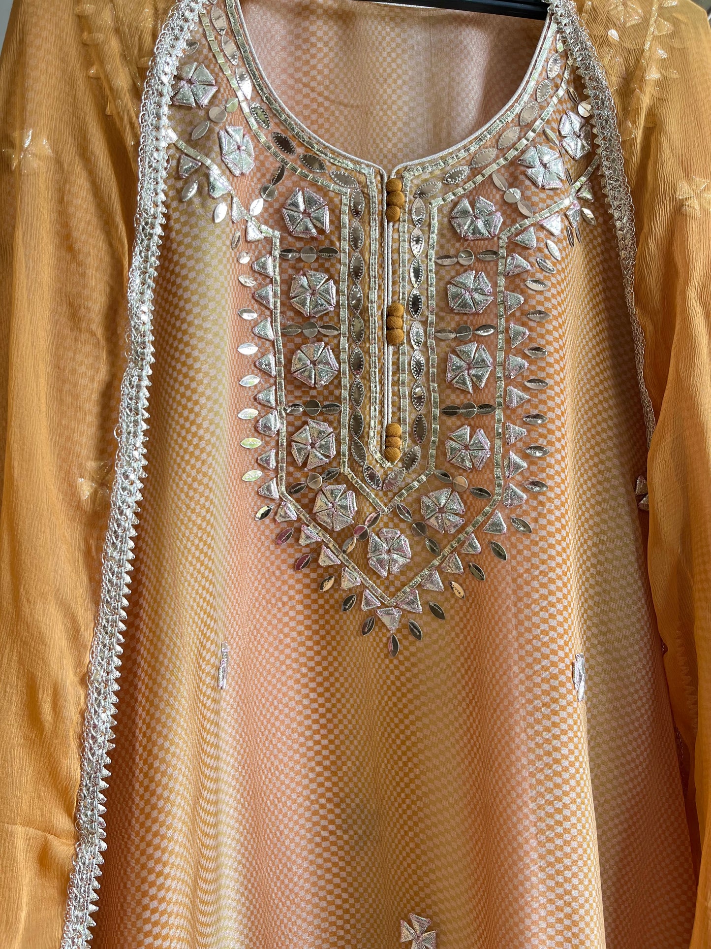 Gotta patti Tissue organza silk suit