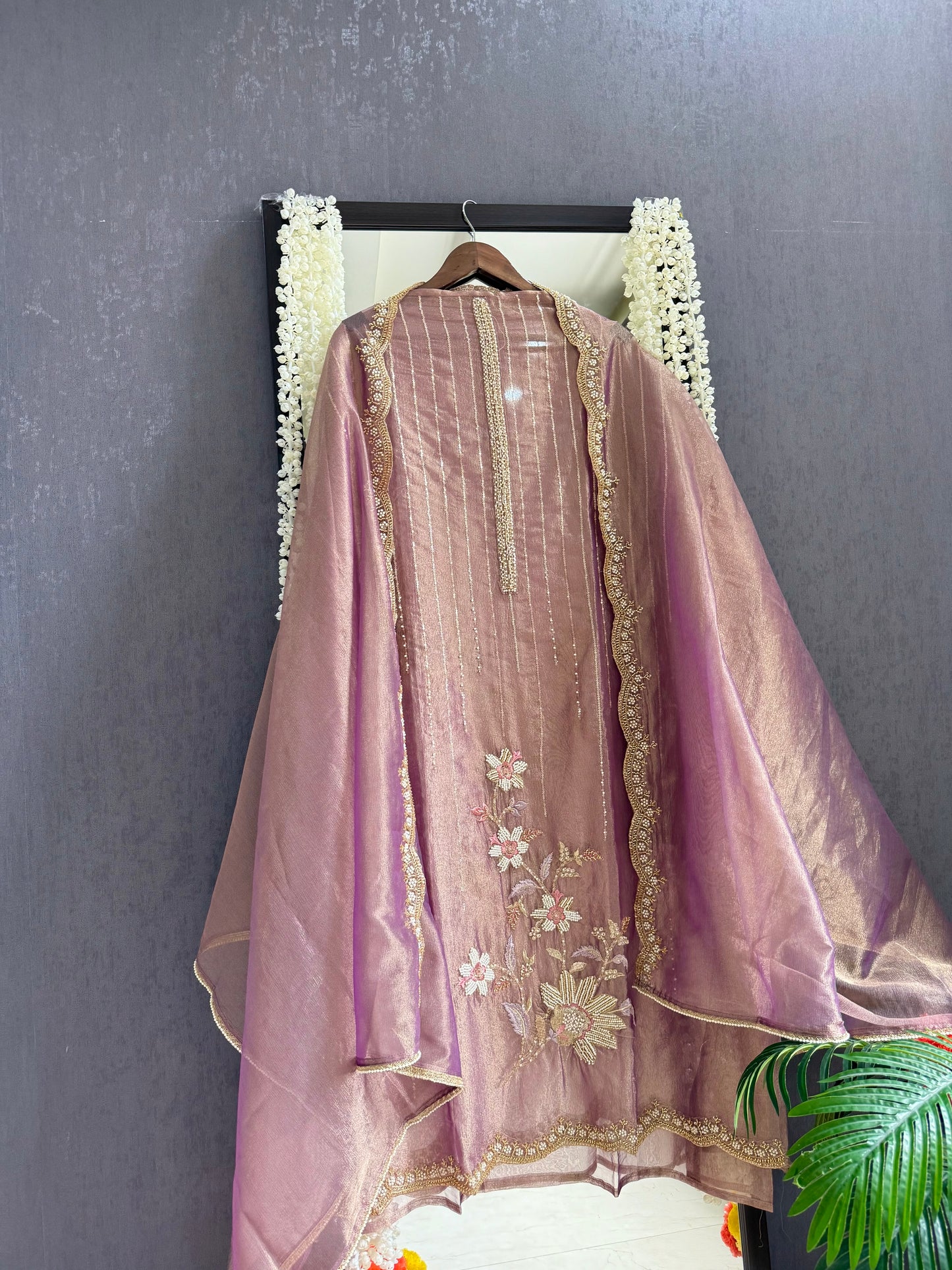 Premium Crush Tissue handwork suit