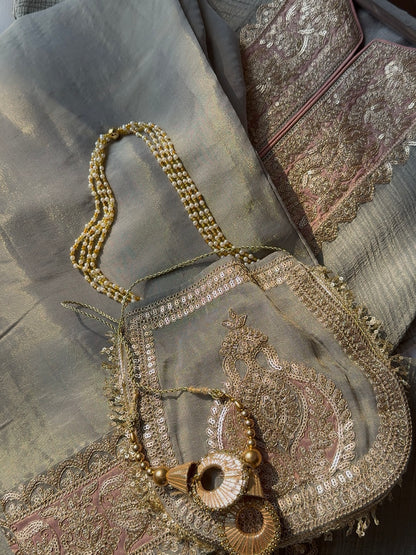 Luxurious crush tissue aari work set