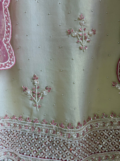 Luxurious dreamy handwork suit