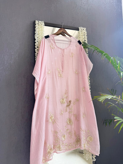 Luxurious Mul chanderi parsi thread suit