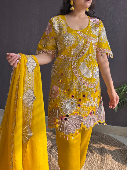 Luxurious raw silk Handwork set