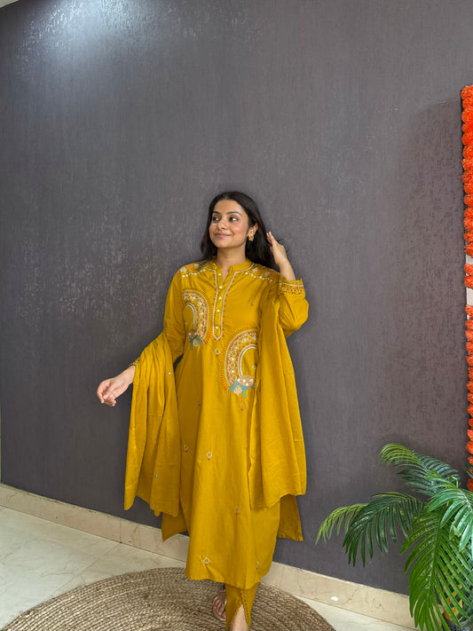 Pure cotton tulip pants peacock suit set