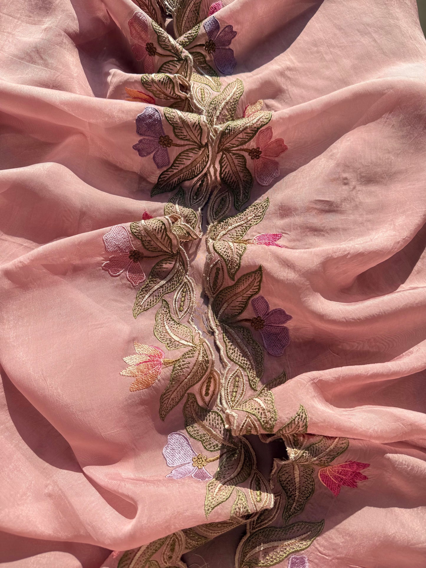 Luxurious organza appliqué work floral suit