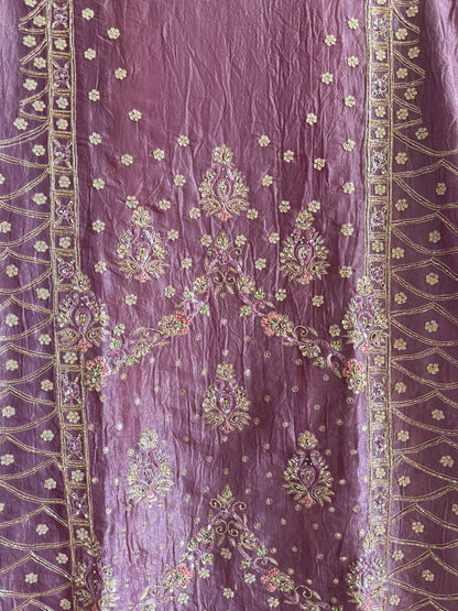 Luxurious Heeramandi suit