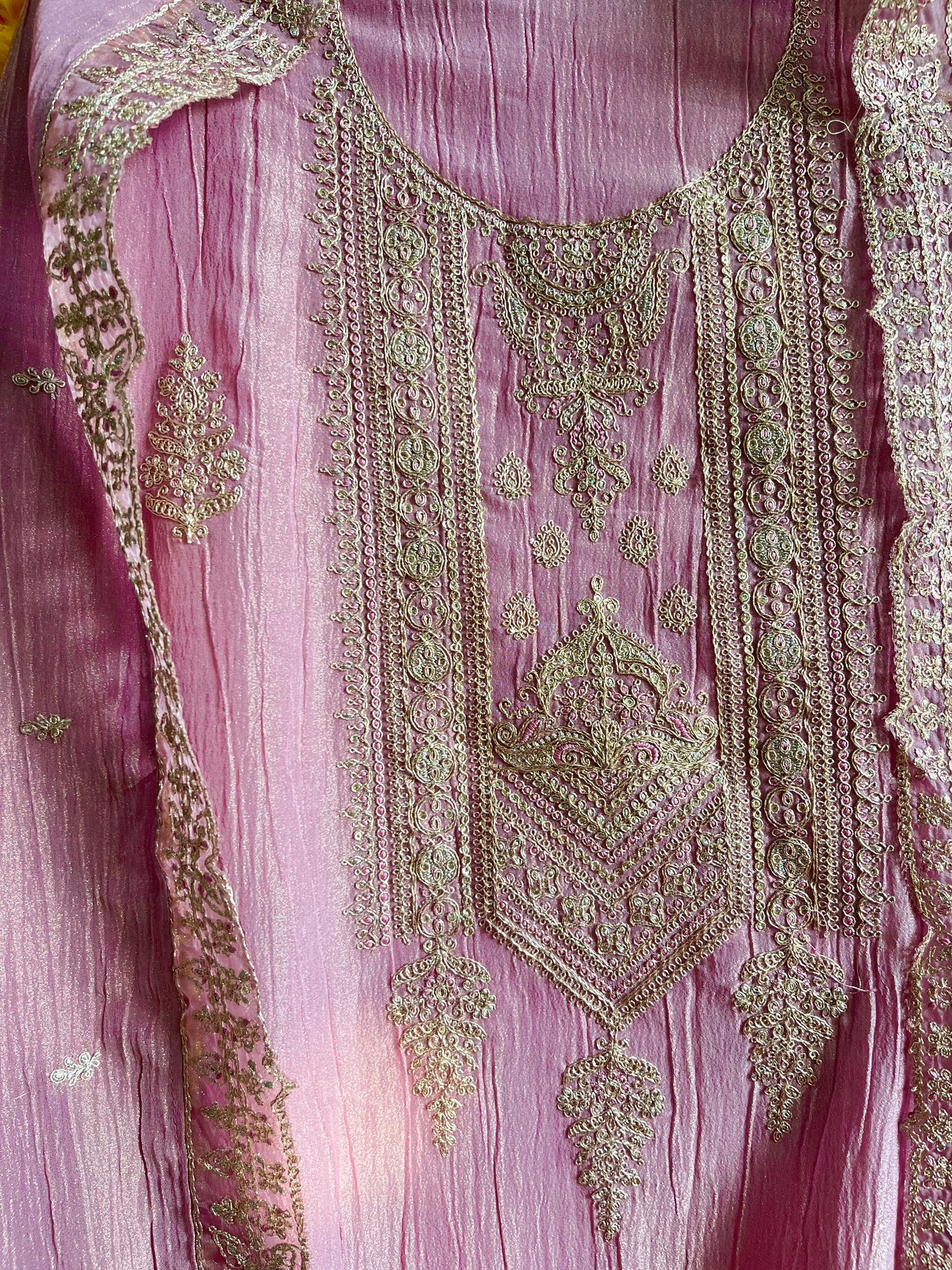 Crush tissue aari work suit