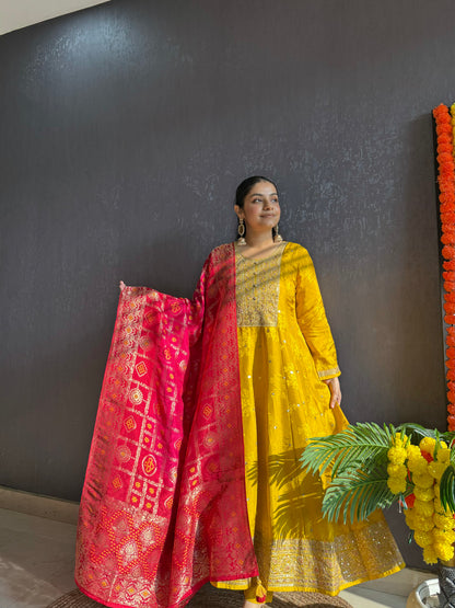 Gharchola Kalidaar Anarkali set