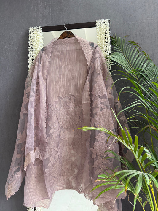 Crush tissue monochromatic appliqué suit
