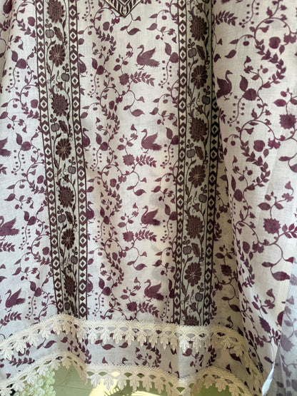 Luxurious Mul chanderi swans suit