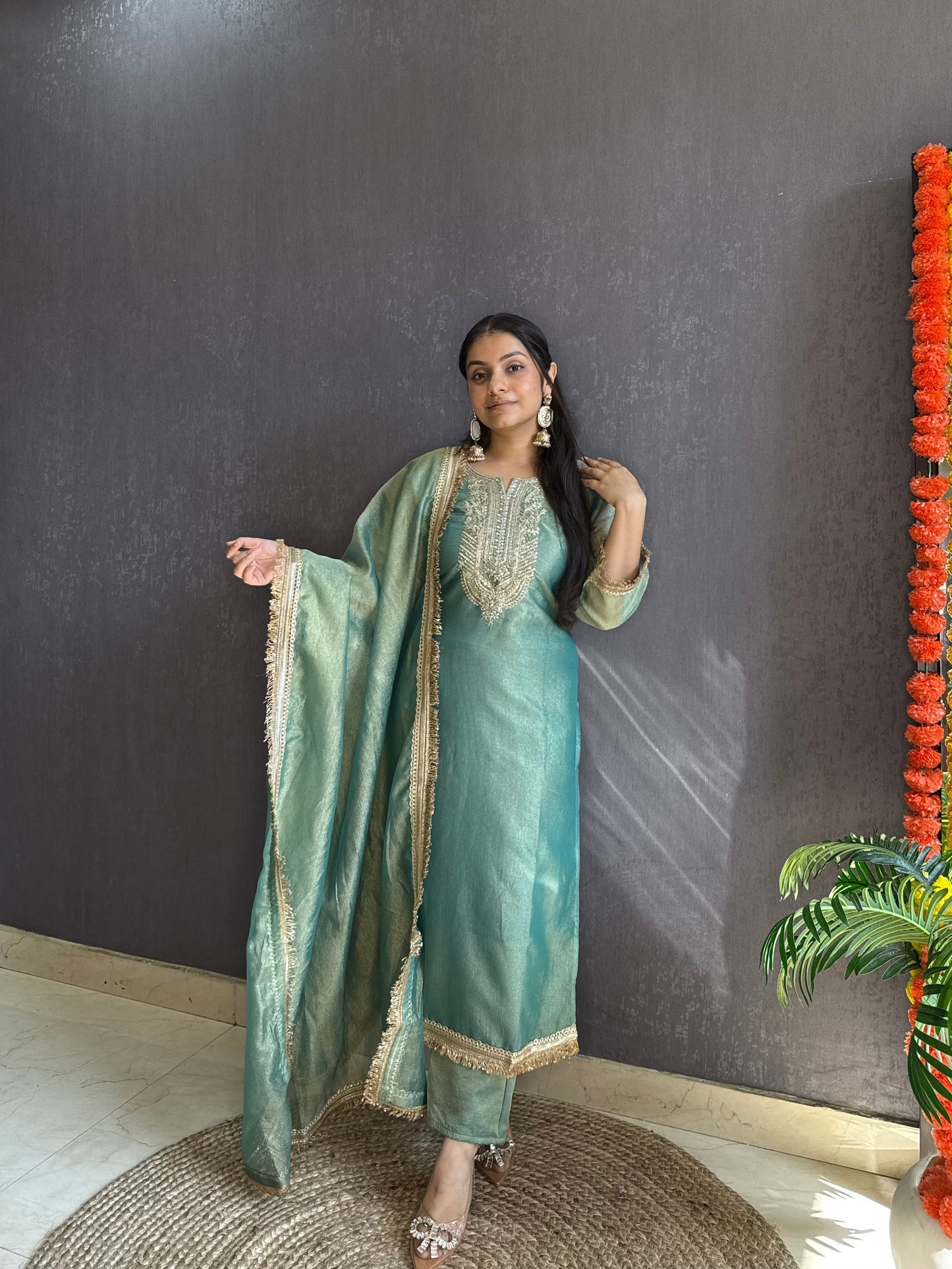 Tissue silk Handwork suit set