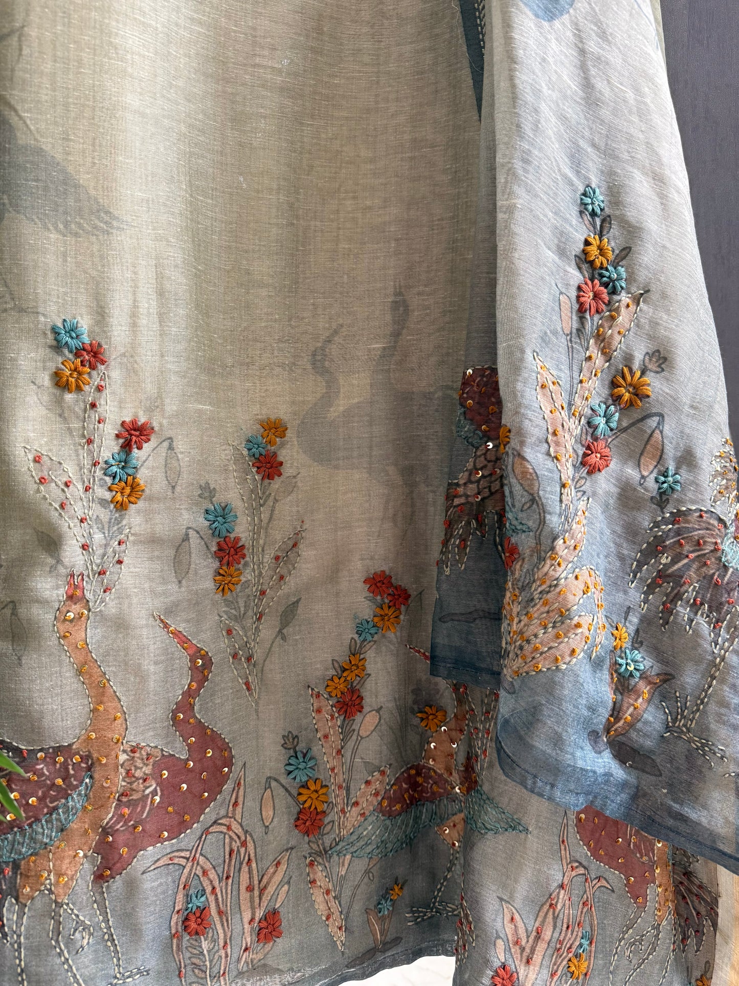 Pure linen birds frenchknot kantha work suit