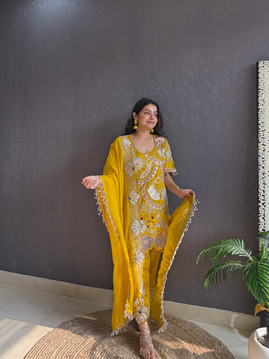 Luxurious raw silk Handwork set