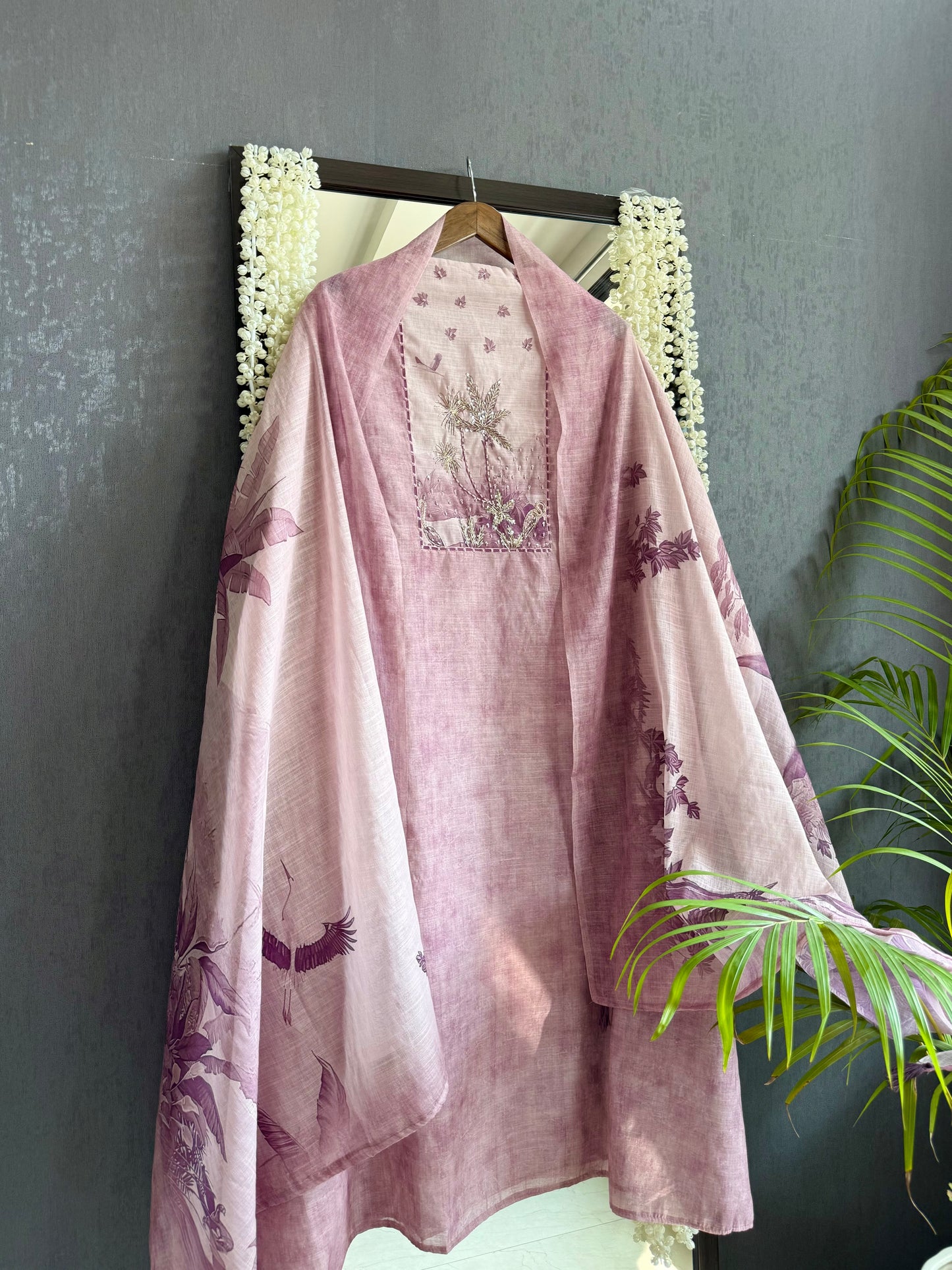 Linen flamingos handwork suit