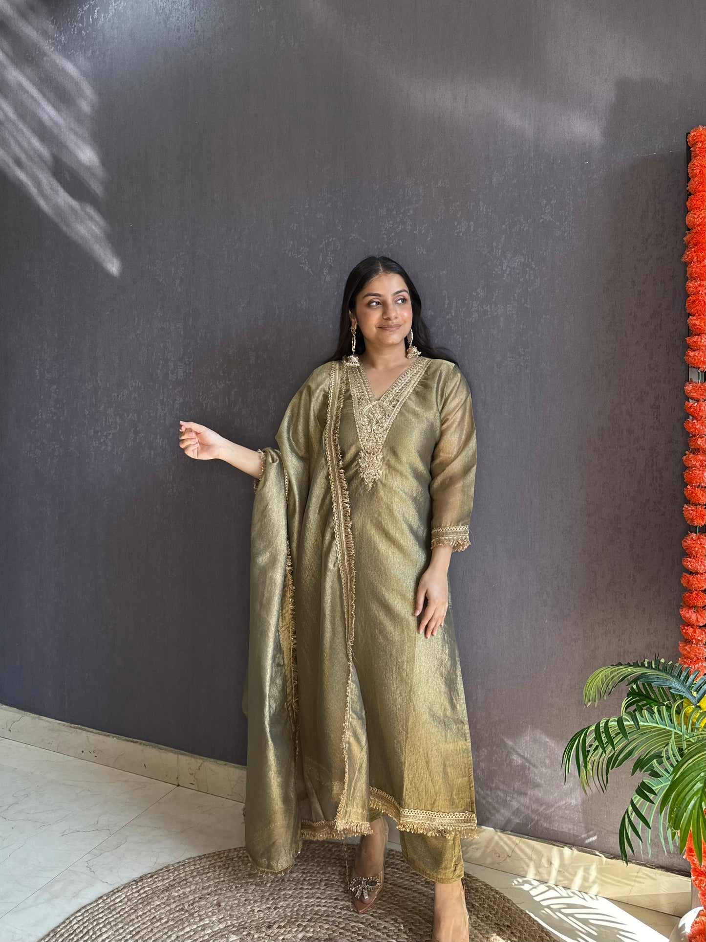 Tissue silk Handwork suit set