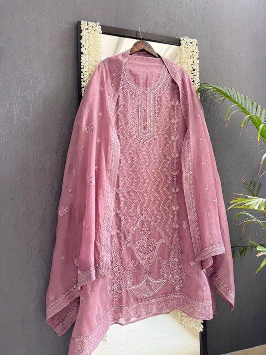 Luxurious Mul chanderi lucknowi bouquet suit