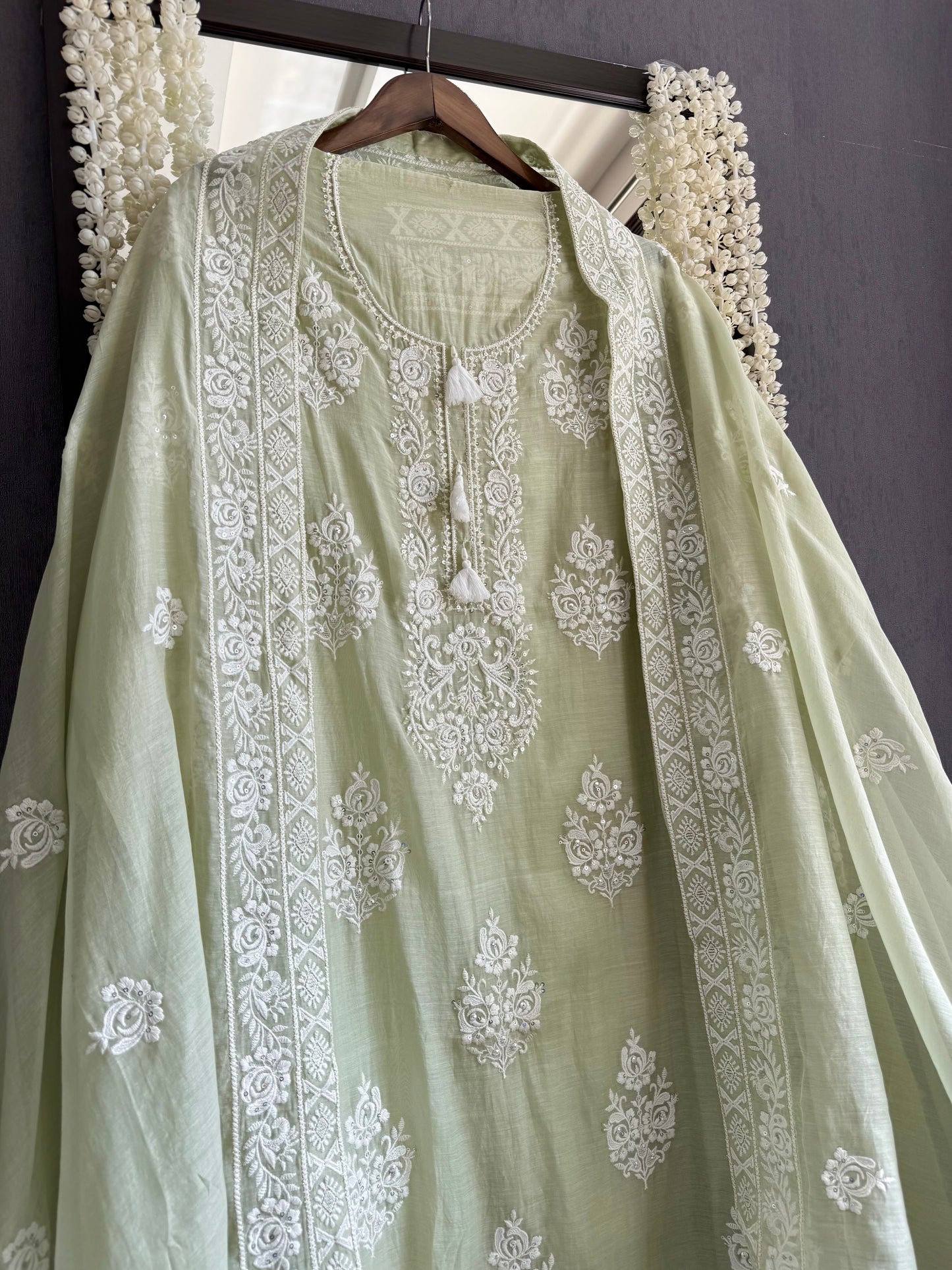 Luxurious Mul chanderi lucknowi handwork suit