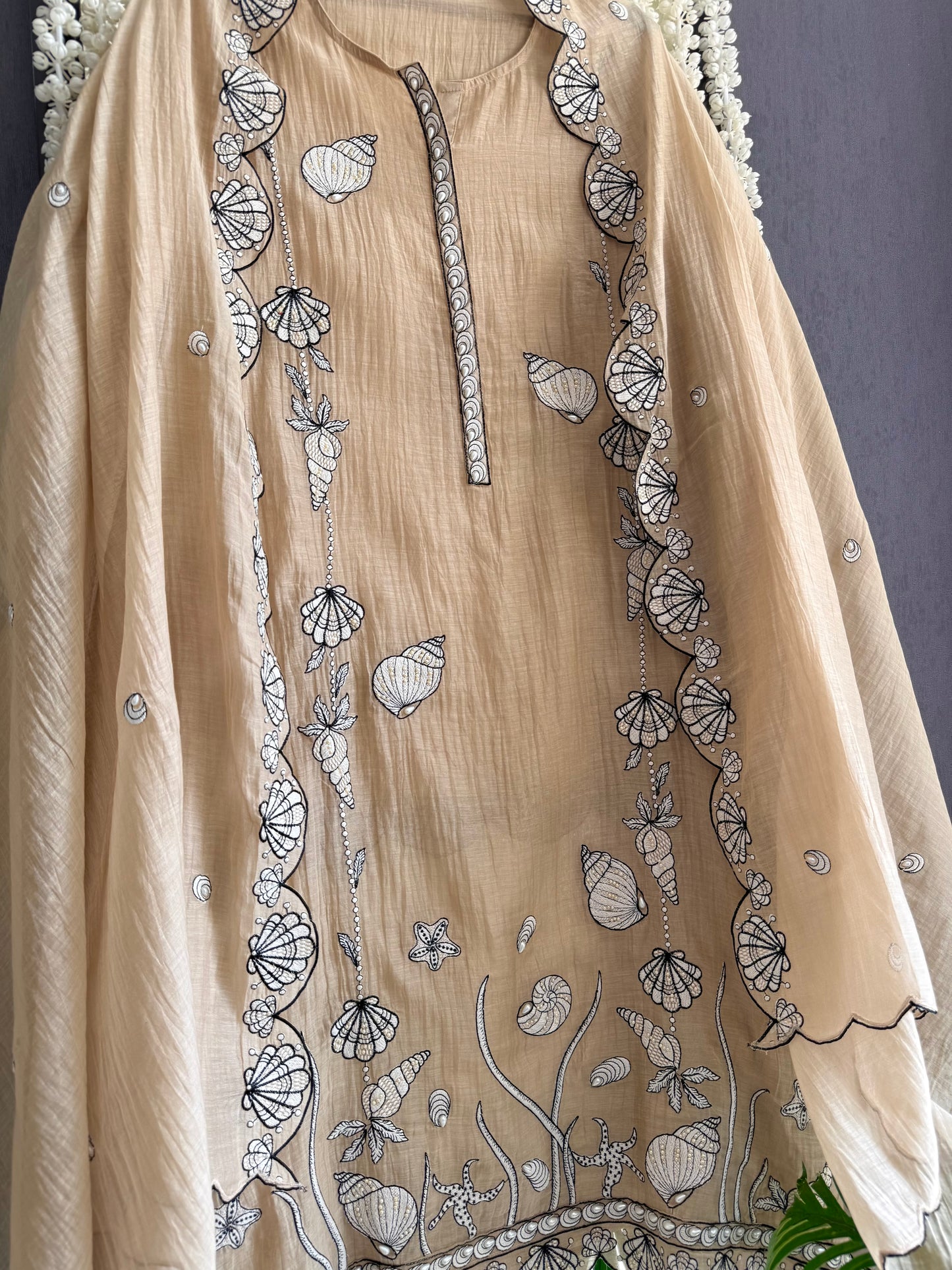 Luxurious Mul chanderi aqua shells suit