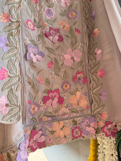 Luxurious organza appliqué work floral suit