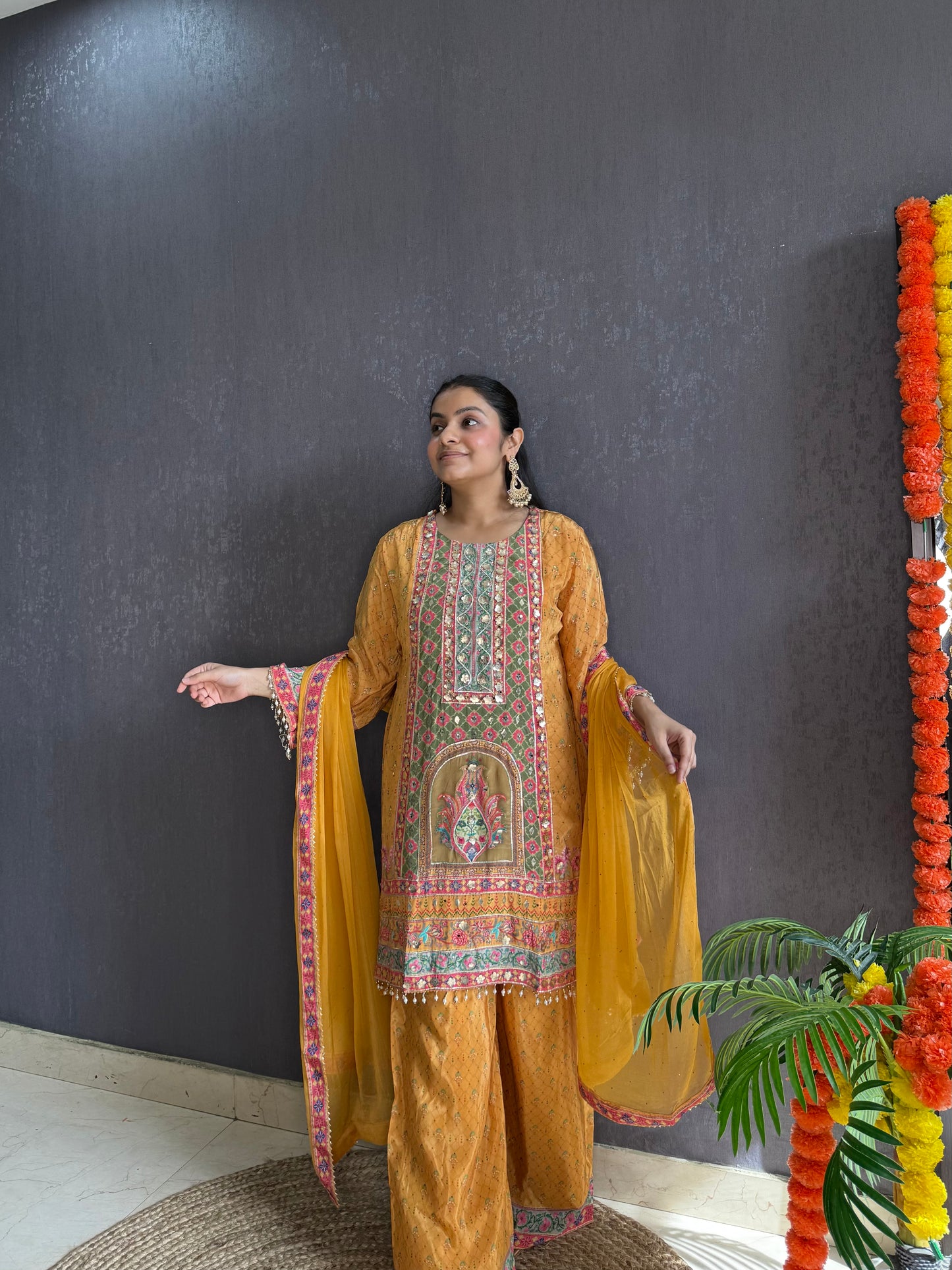Zari embroidered Pakistani Suit